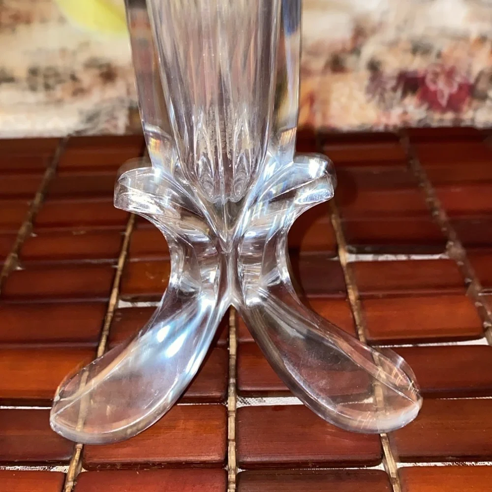 Cristal d'Arques Lead Crystal Footed Bud Vase Vintage Petal Details EUC